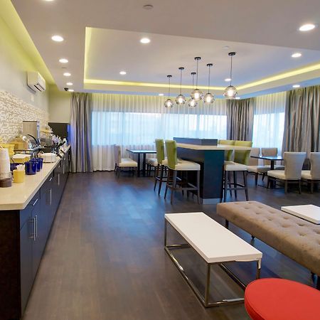 Days Inn & Suites By Wyndham Port Arthur Εξωτερικό φωτογραφία