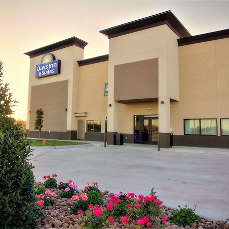 Days Inn & Suites By Wyndham Port Arthur Εξωτερικό φωτογραφία
