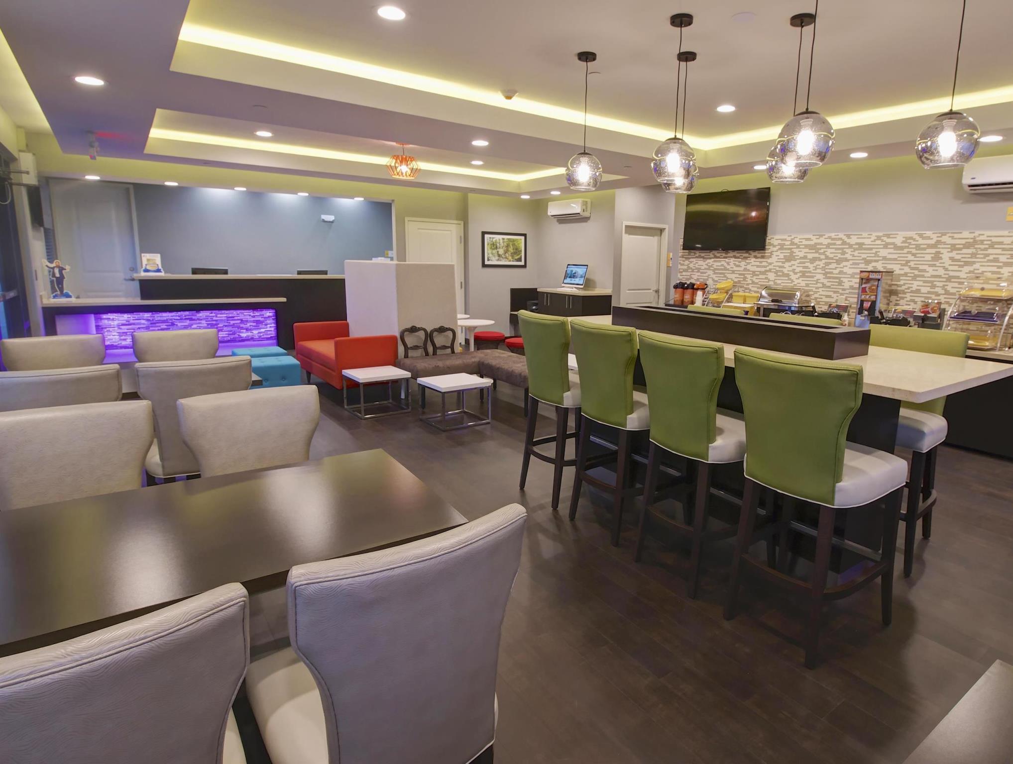 Days Inn & Suites By Wyndham Port Arthur Εξωτερικό φωτογραφία