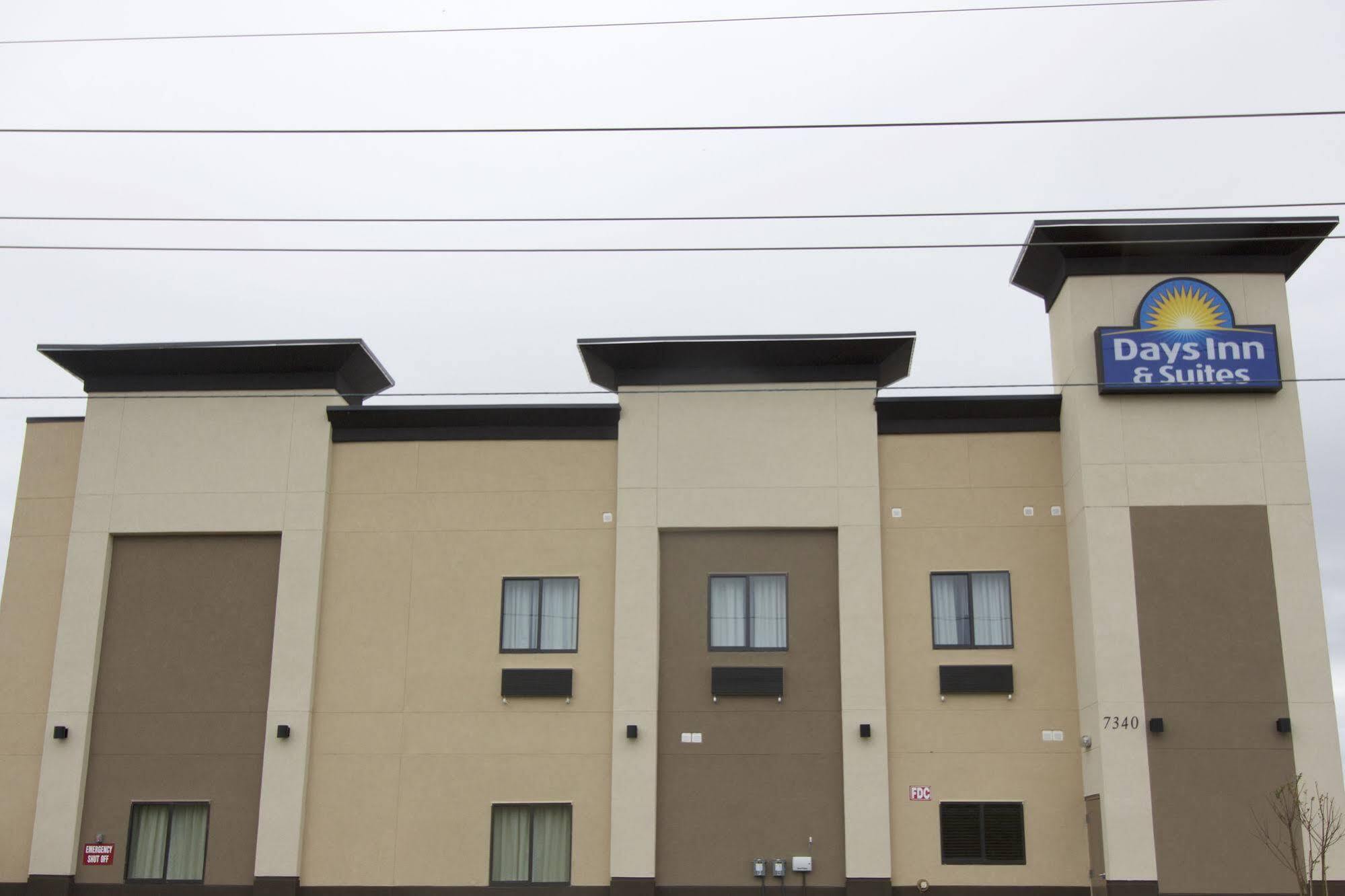 Days Inn & Suites By Wyndham Port Arthur Εξωτερικό φωτογραφία